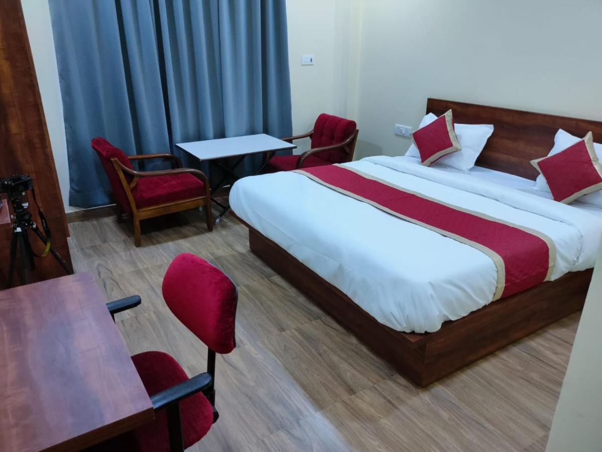Hotel Manorama Inn Lucknow Exterior photo